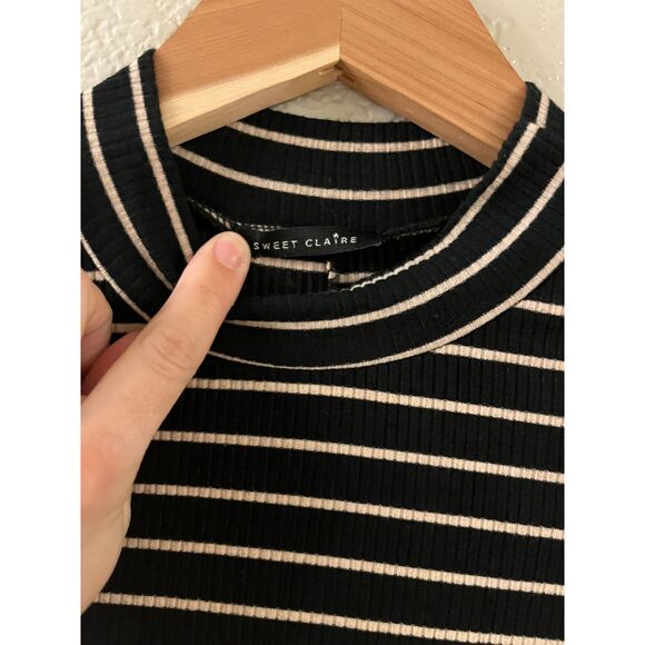 Sweet Claire Ribbed Black Tan Striped 3/4 Sleeve Mock Neck Swing Dress Small - Picture 2 of 3
